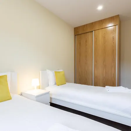 Yellow Tiles By Pcale Apartment Porto